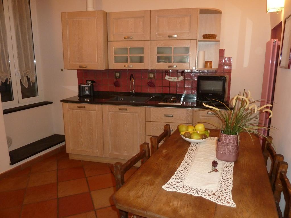 Casa Orefici, 4 Apartments In Front Of Aquarium! Genoa Ruang foto