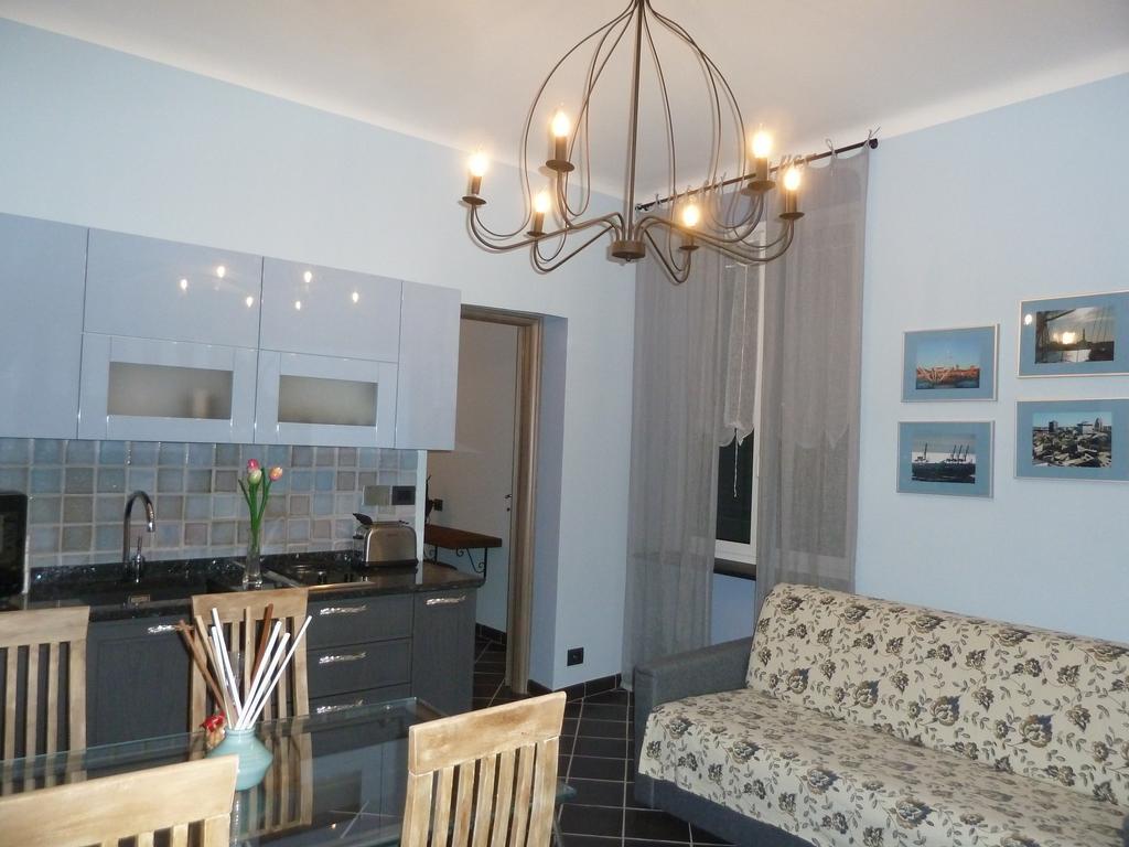 Casa Orefici, 4 Apartments In Front Of Aquarium! Genoa Bagian luar foto